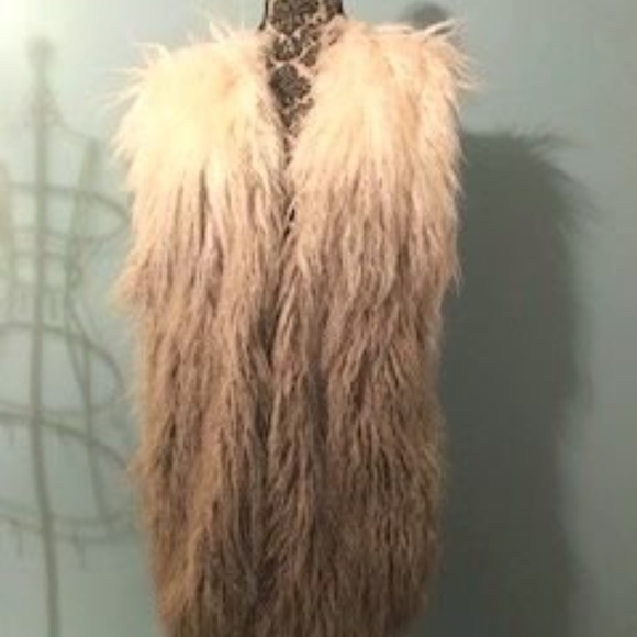 Fluttery - Picture 5 of 5